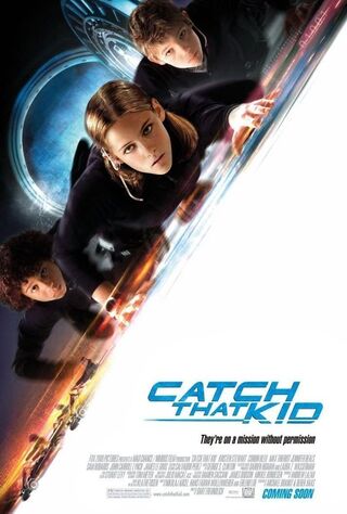 Catch That Kid (2004) Main Poster