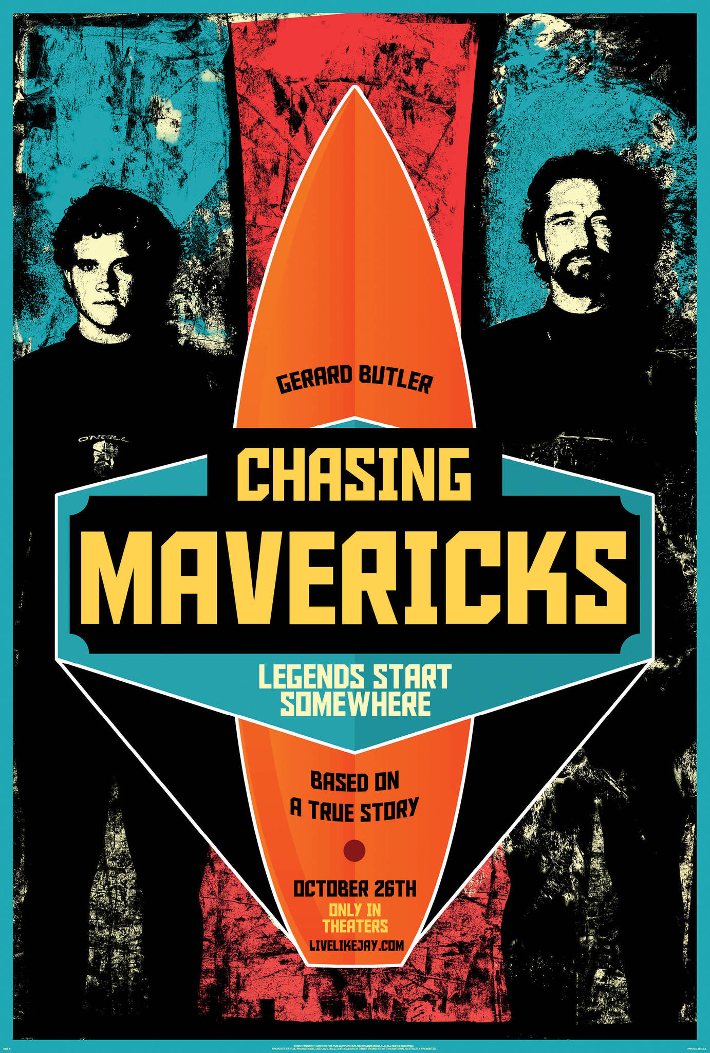 Chasing Mavericks Main Poster