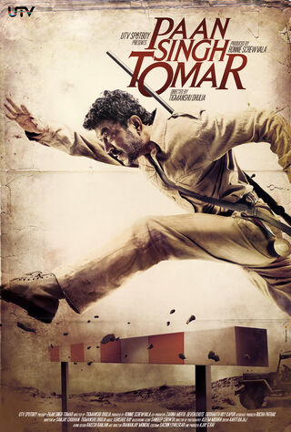 Paan Singh Tomar (2012) Main Poster